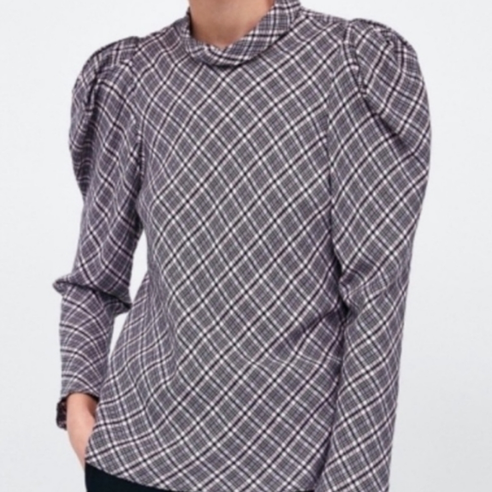 Zara Pink Plaid Puff Sleeve Top